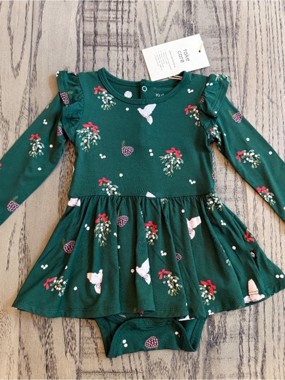 Kyte Baby (Sold out) Mistletoe Twirl Long Sleeve Skirted Bodysuit 3-6 months